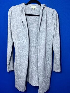 |•CYRUS•| Heather Blue-Grey Cardigan Size Medium